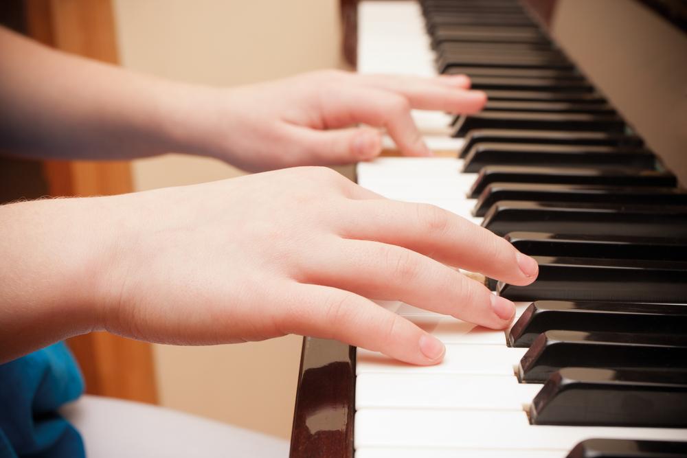 Learn to Play Piano Online